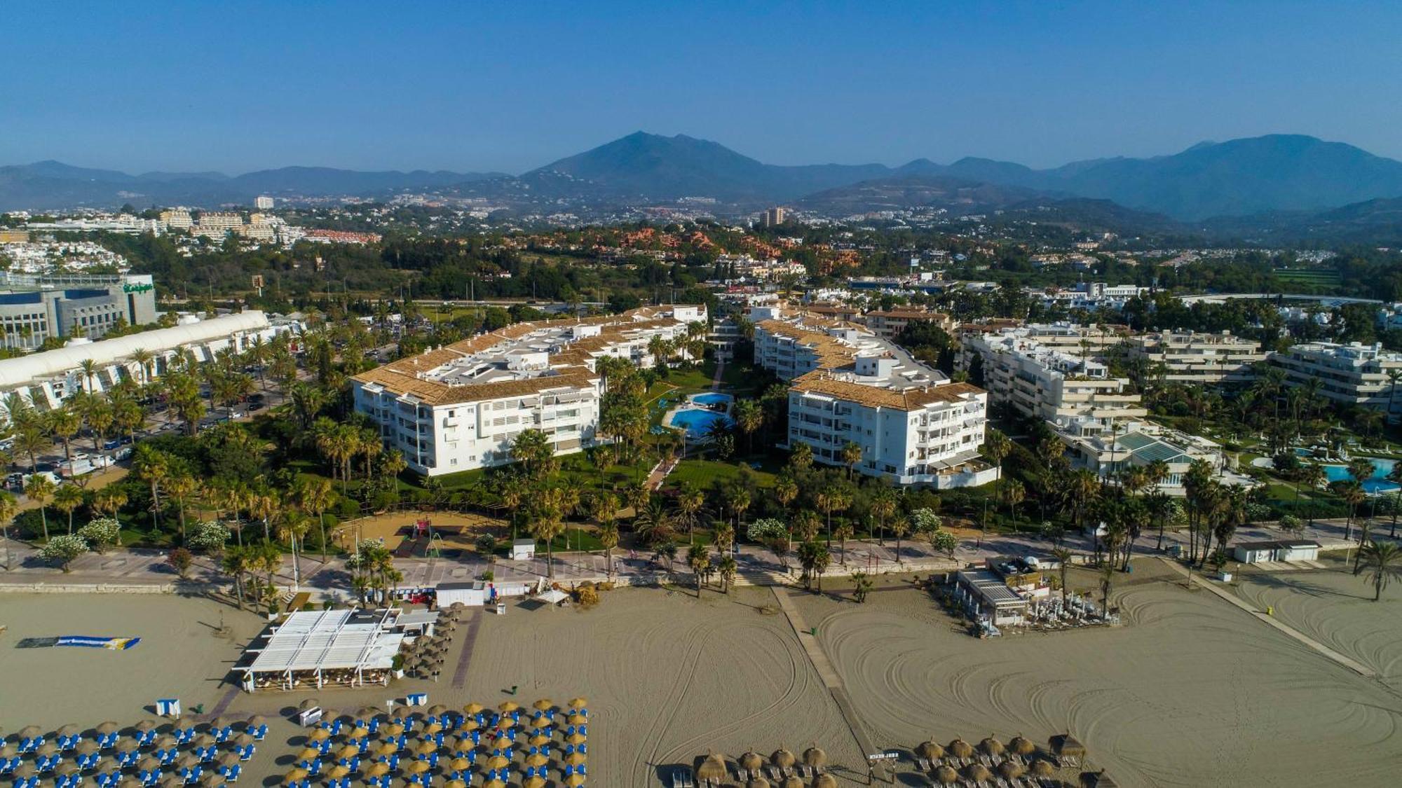 Banus - Banus Playa Rocio Beachside Complex