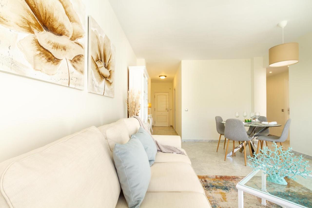 Banus - Banus Playa Rocio Beachside Complex Apartment *