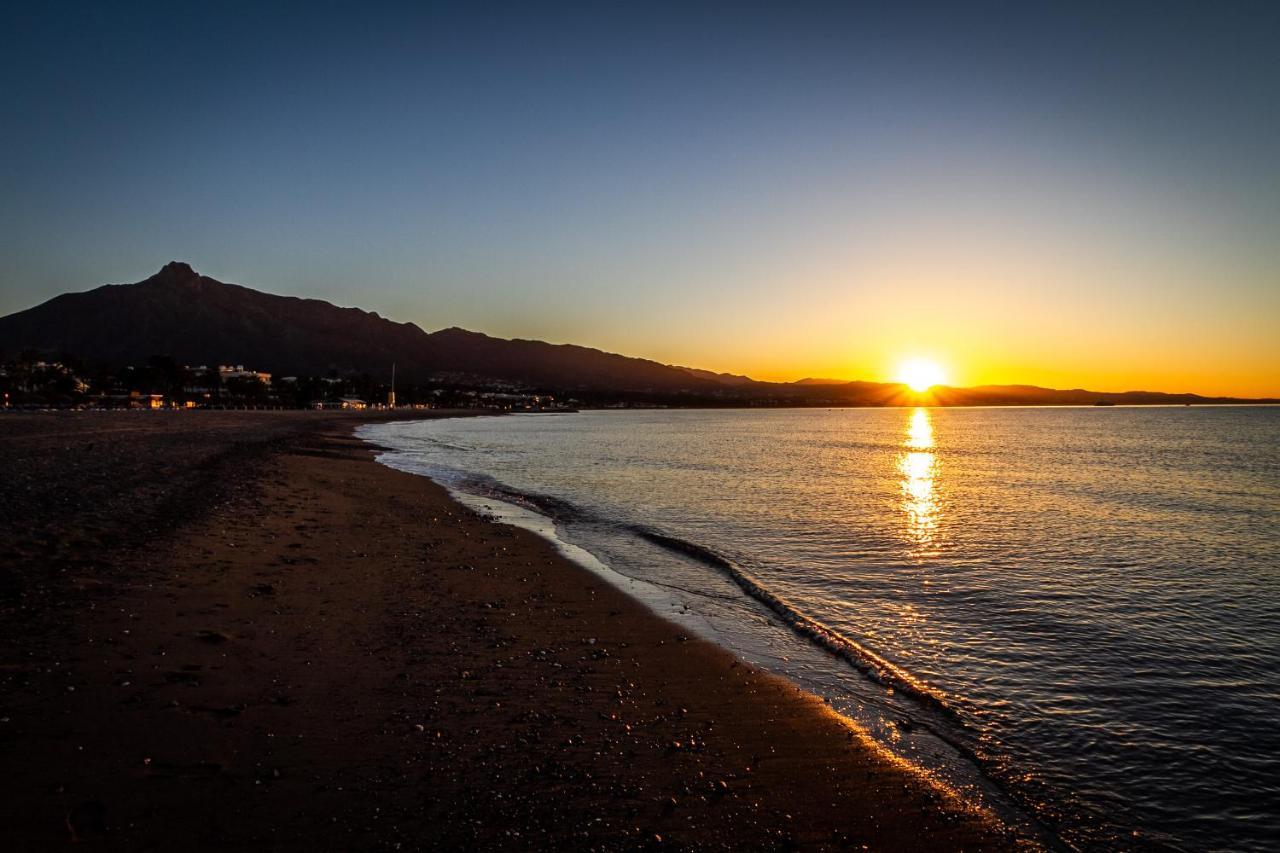 Banus - Banus Playa Rocio Beachside Complex Apartment Marbella