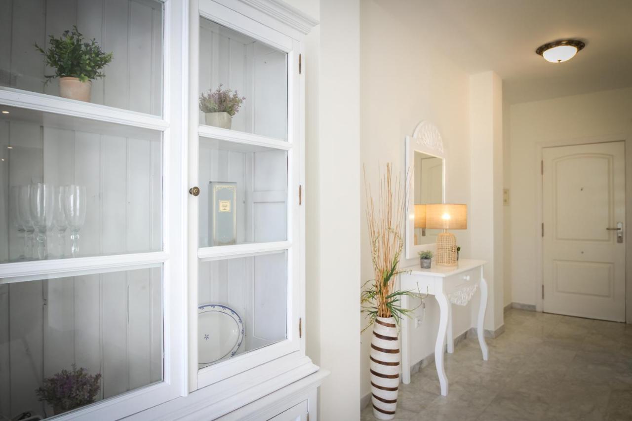 Banus - Banus Playa Rocio Beachside Complex *