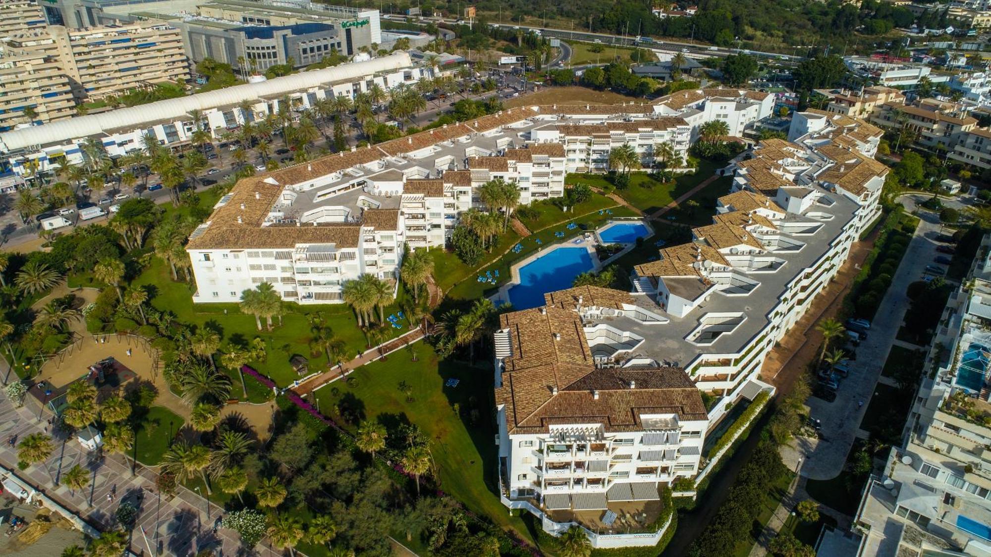 Apartment Banus - Banus Playa Rocio Beachside Complex *